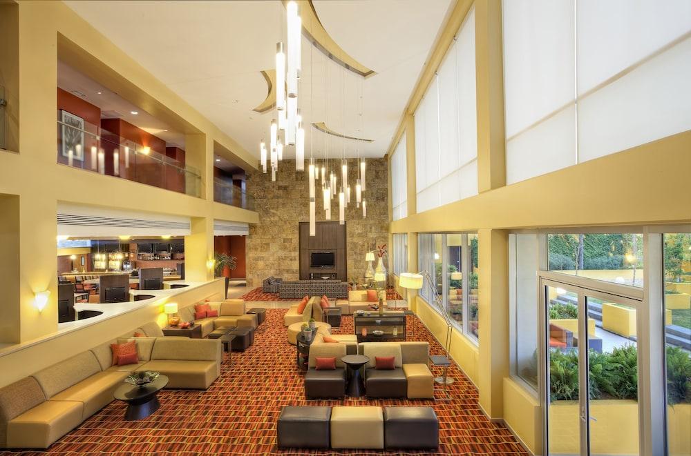 Courtyard By Marriott Leon At The Poliforum Esterno foto