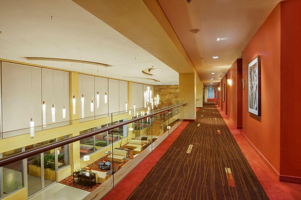 Courtyard By Marriott Leon At The Poliforum Esterno foto